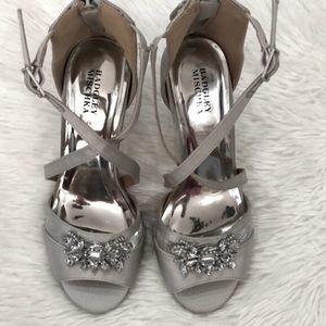 Bagley Mishka Big Girls Silver Rhinestone Heels Size 5